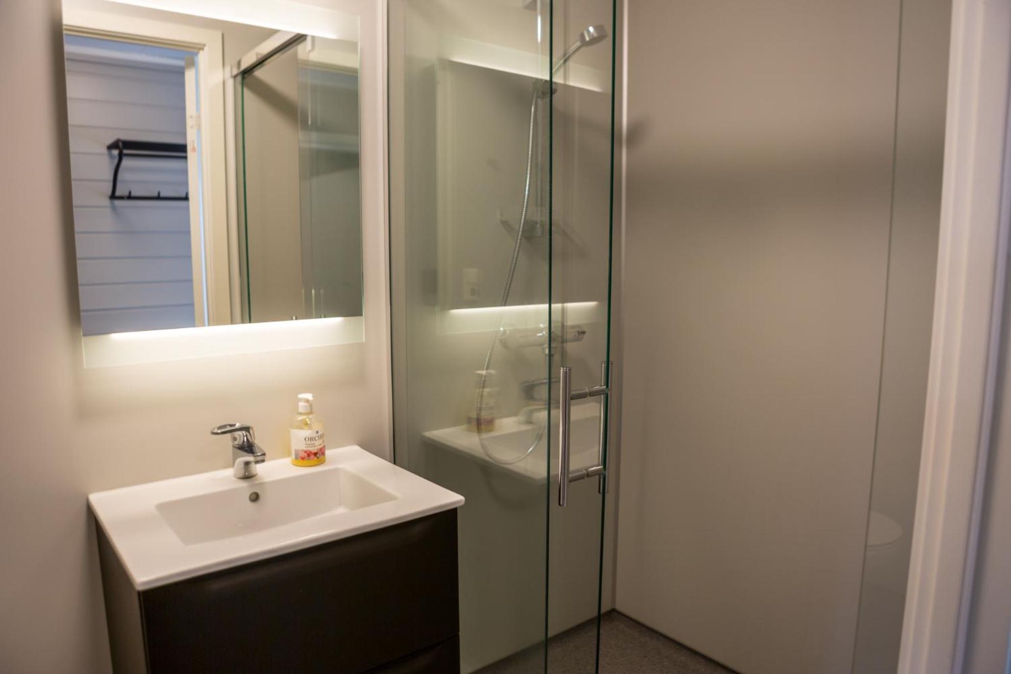 Floro Rorbu Apartment Bagian luar foto