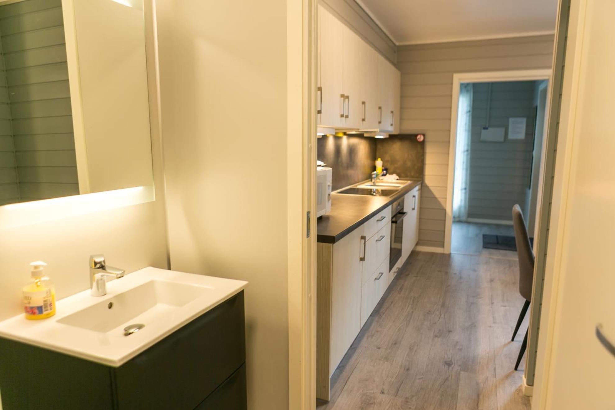 Floro Rorbu Apartment Bagian luar foto